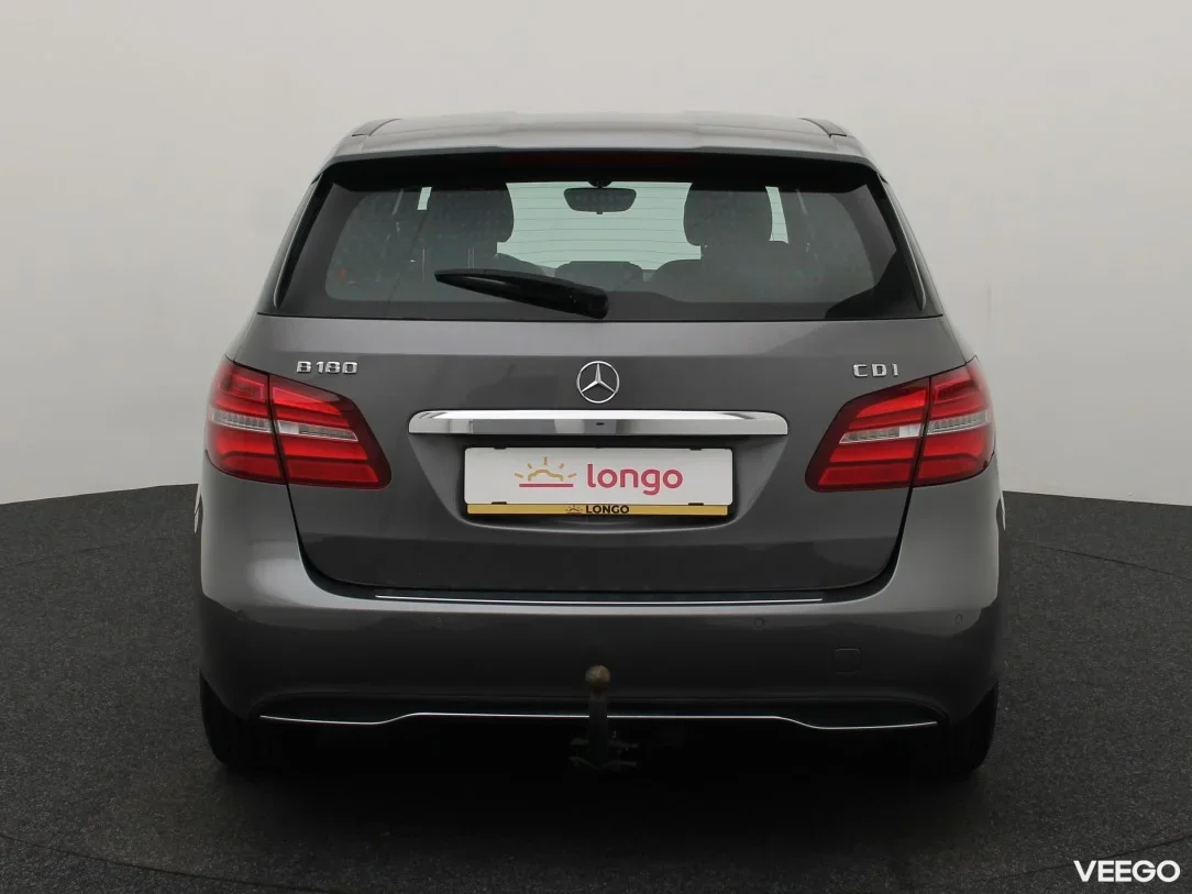 Mercedes-Benz B180 1.5 80kW