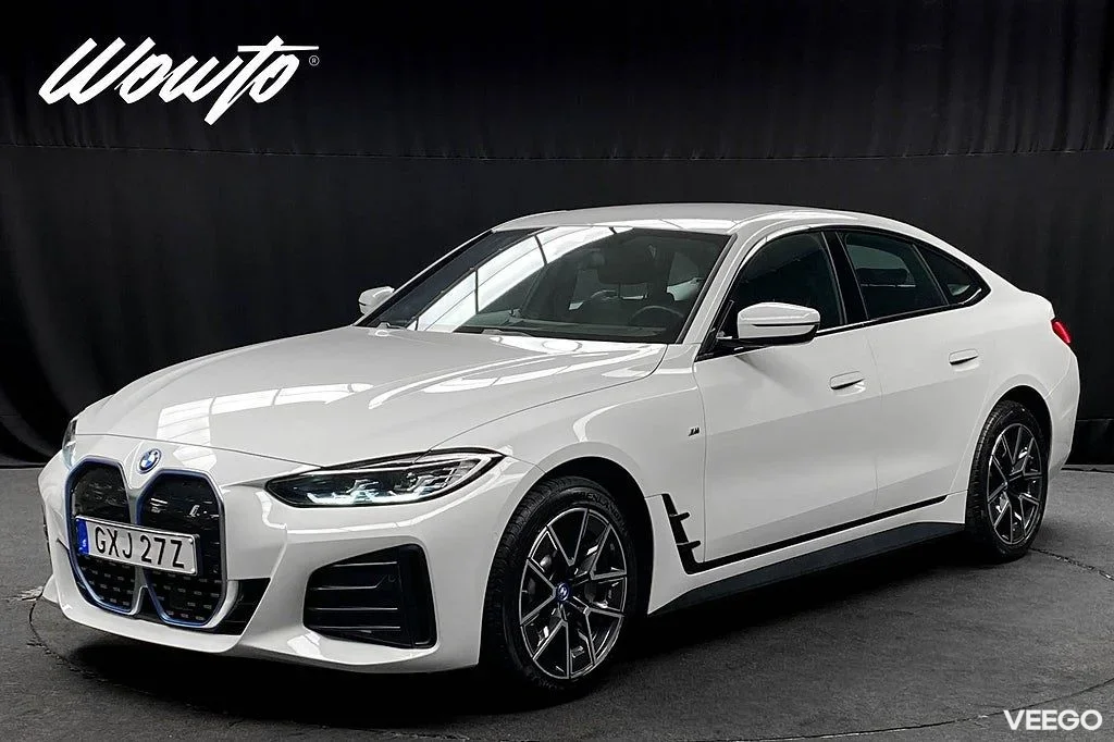 BMW i4 eDrive40 340HK M-Sport /HuD /HiFi /Moms 250kW