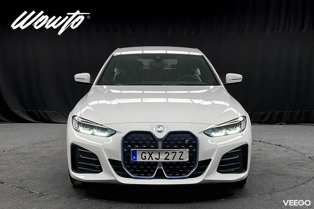 BMW i4 eDrive40 340HK M-Sport /HuD /HiFi /Moms 250kW