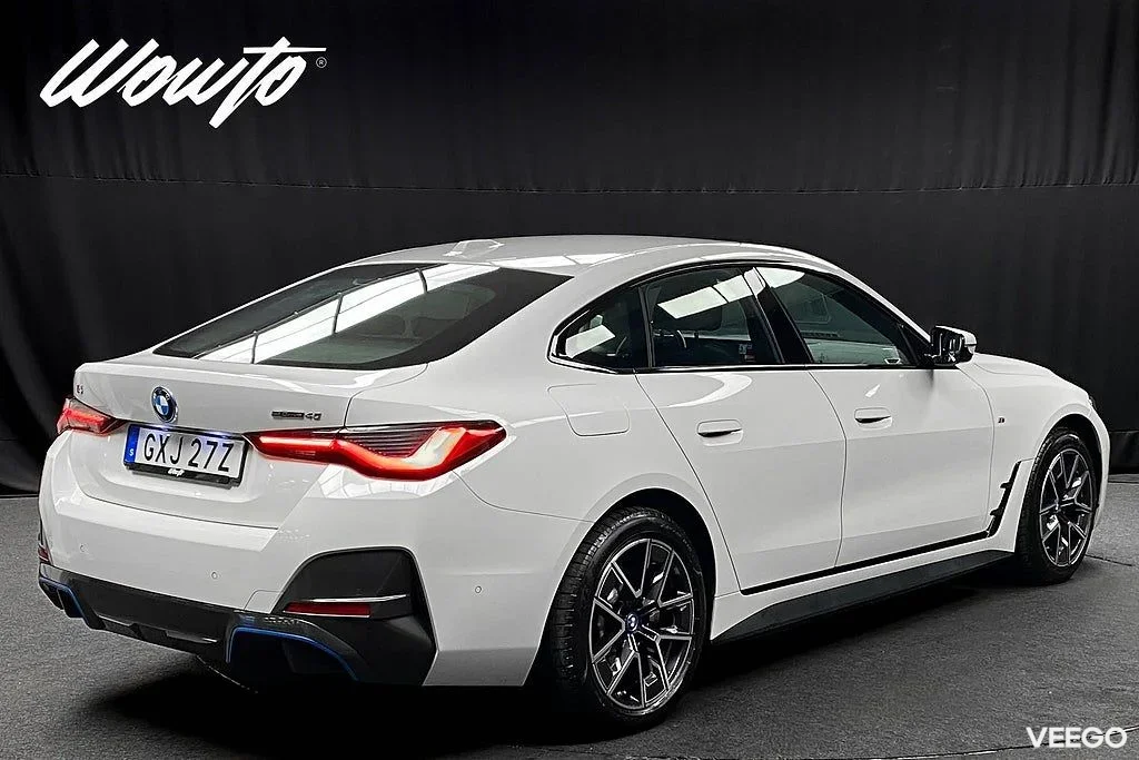 BMW i4 eDrive40 340HK M-Sport /HuD /HiFi /Moms 250kW