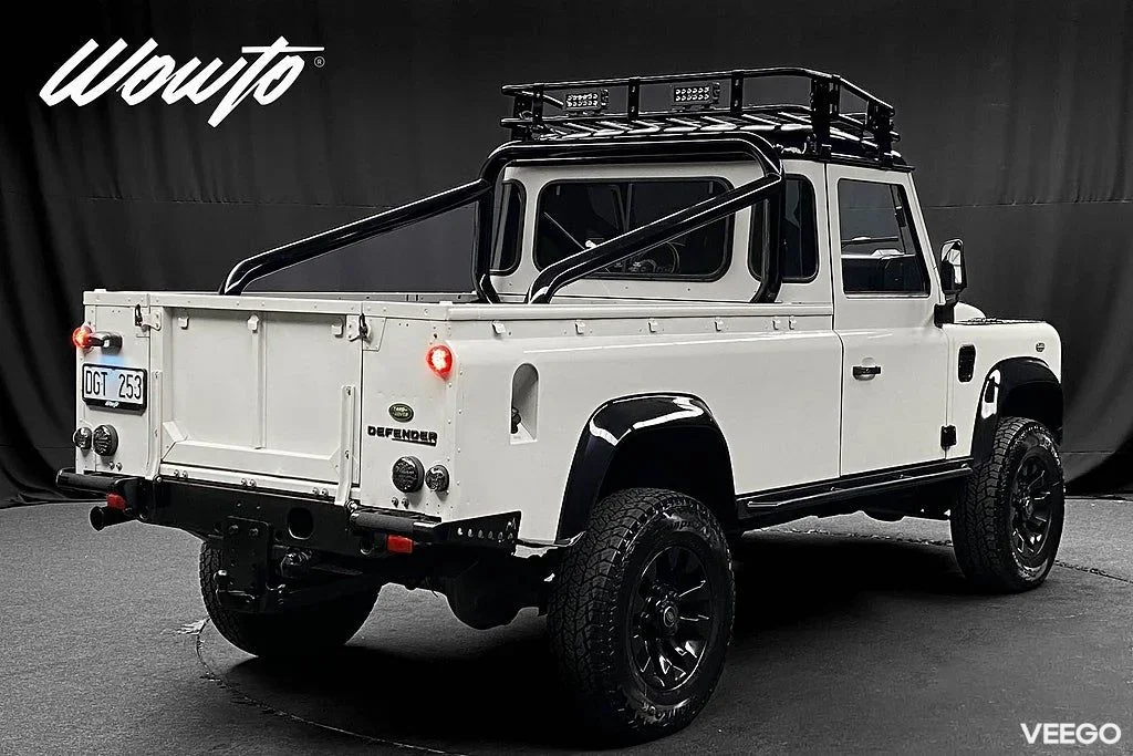 Land Rover Defender TD4 Puma 110 Pick-Up /Skalstolar/Se Spec 90kW