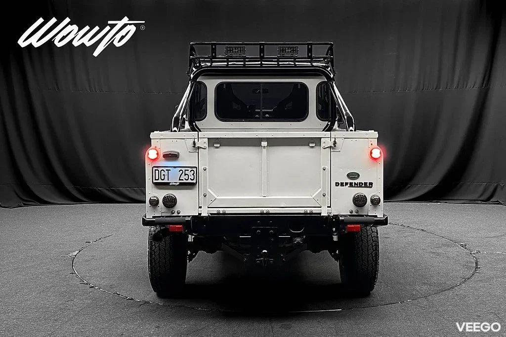 Land Rover Defender TD4 Puma 110 Pick-Up /Skalstolar/Se Spec 90kW