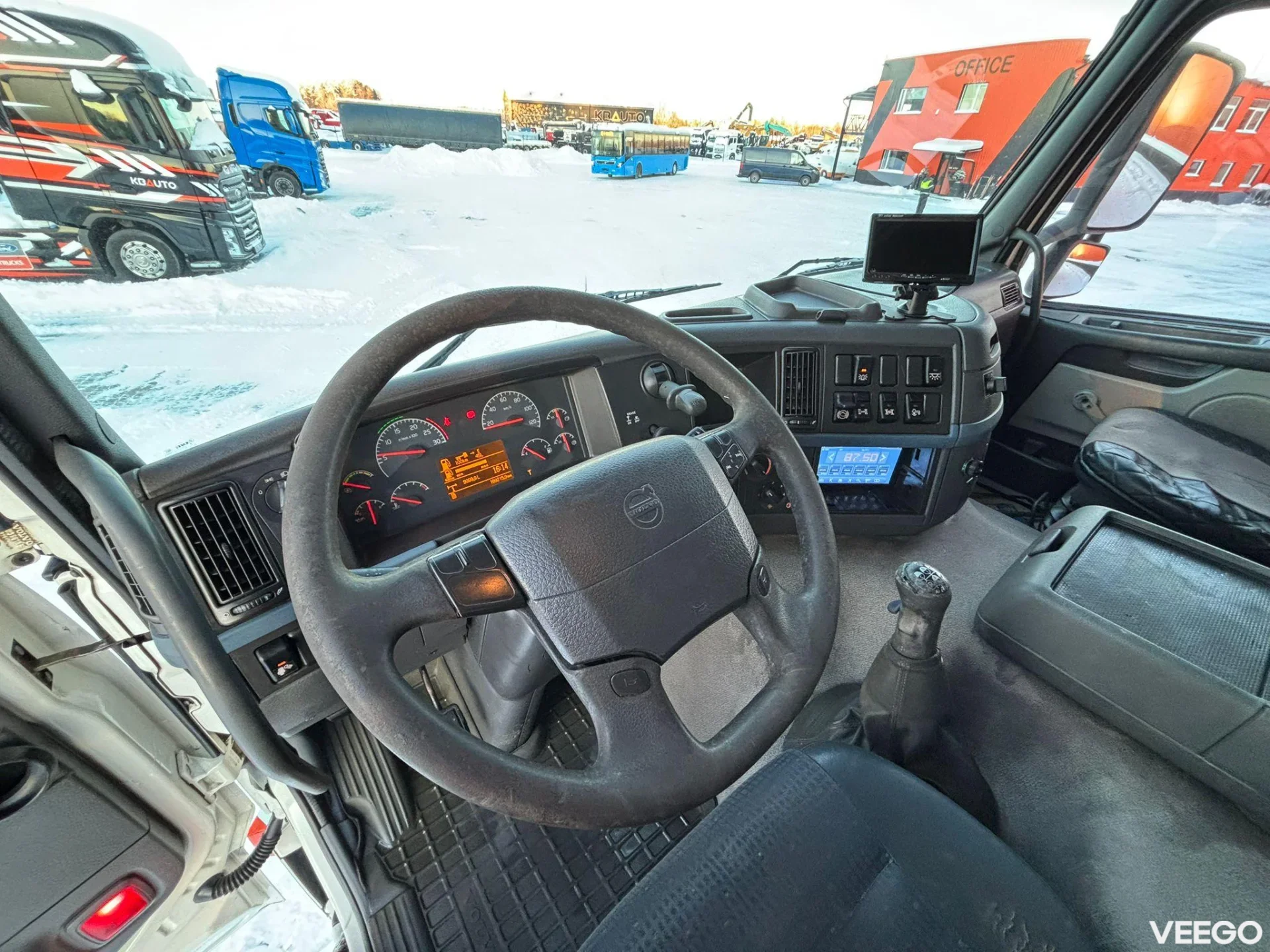 Volvo FM300 WASTE 4 + CLEAN WATER 8 m3 / VACUUM Hibon 810H / PRESSURE Uraca P3-45  205 bar / 348 l/min 226kW