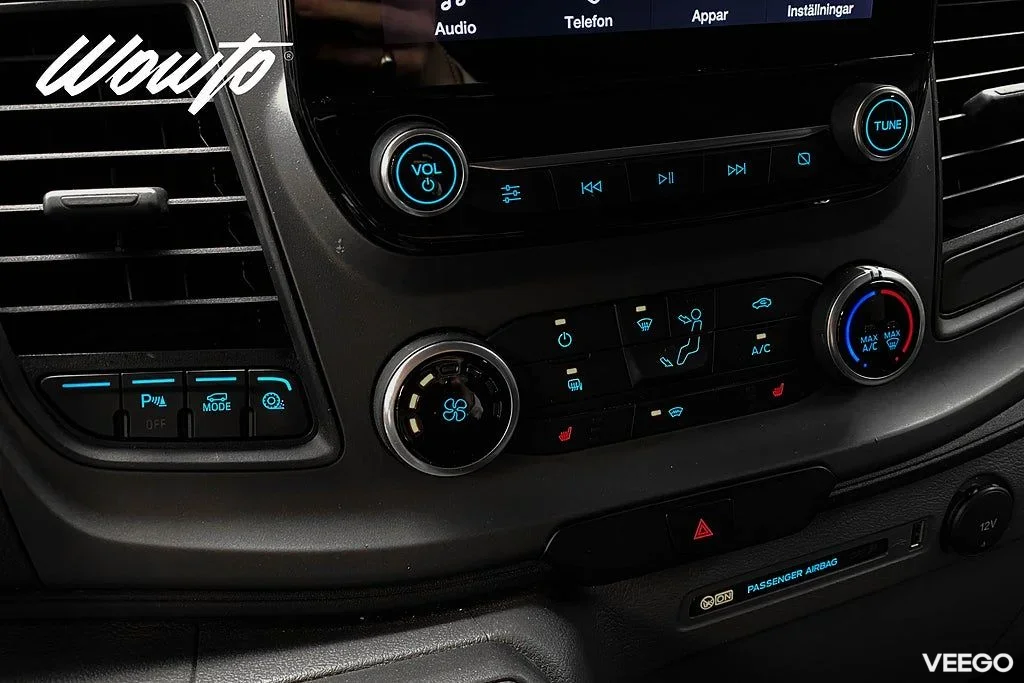 Ford Transit Transit Custom 340 Crew Van 2.0 170HK L2 5-Sits /Drag 125kW