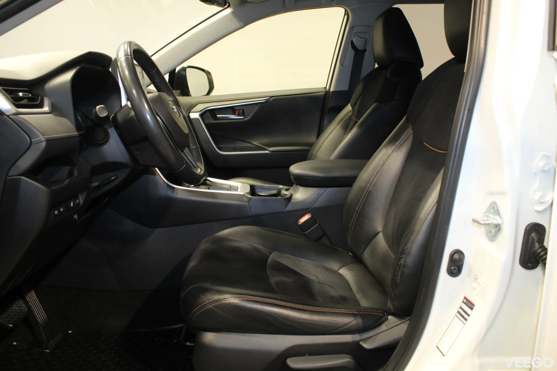 Toyota RAV4 Luxury Plus 2 129kW