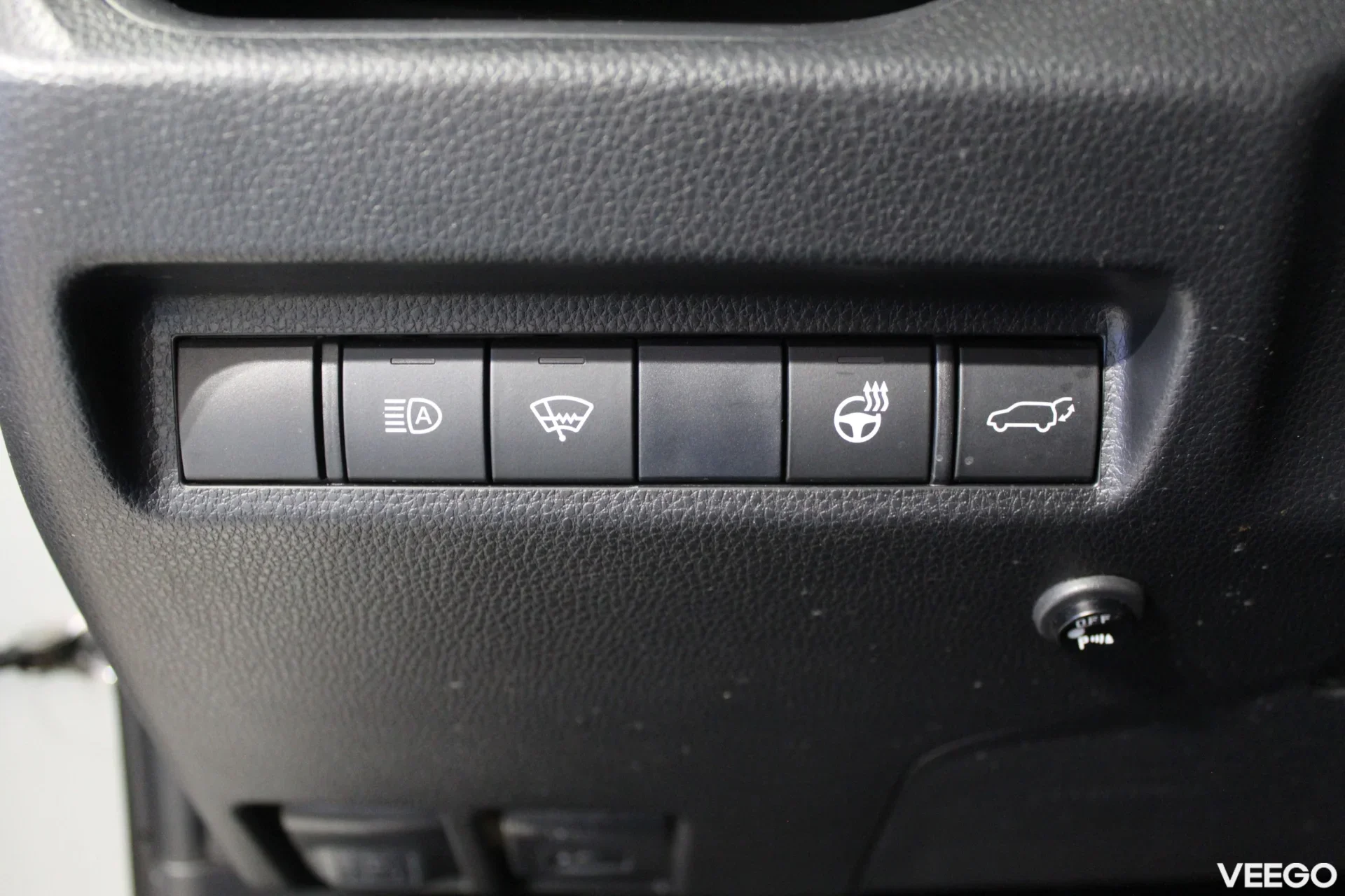 Toyota RAV4 Luxury Plus 2 129kW