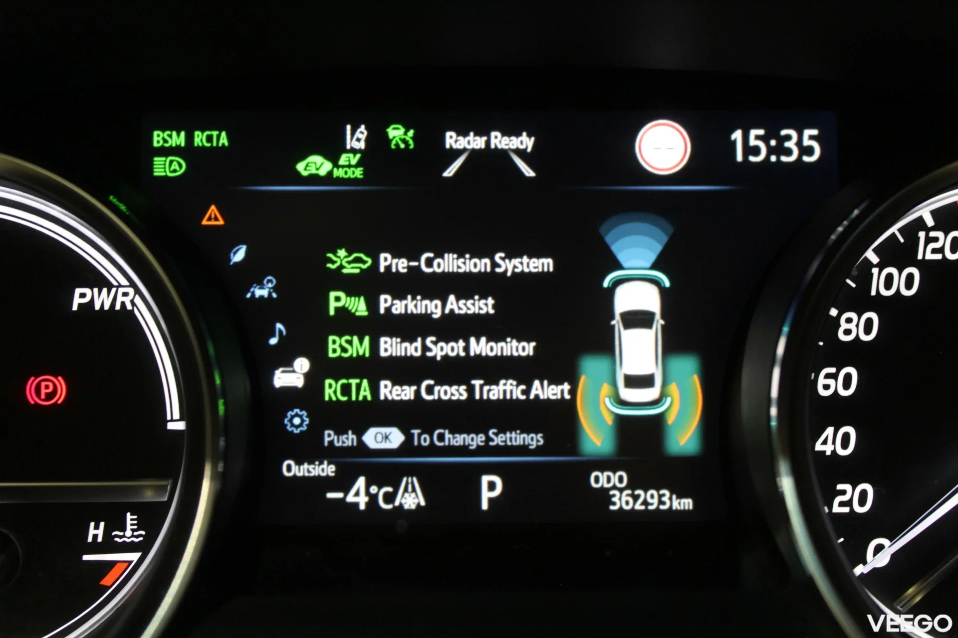 Toyota Camry Executive 2.5 131kW