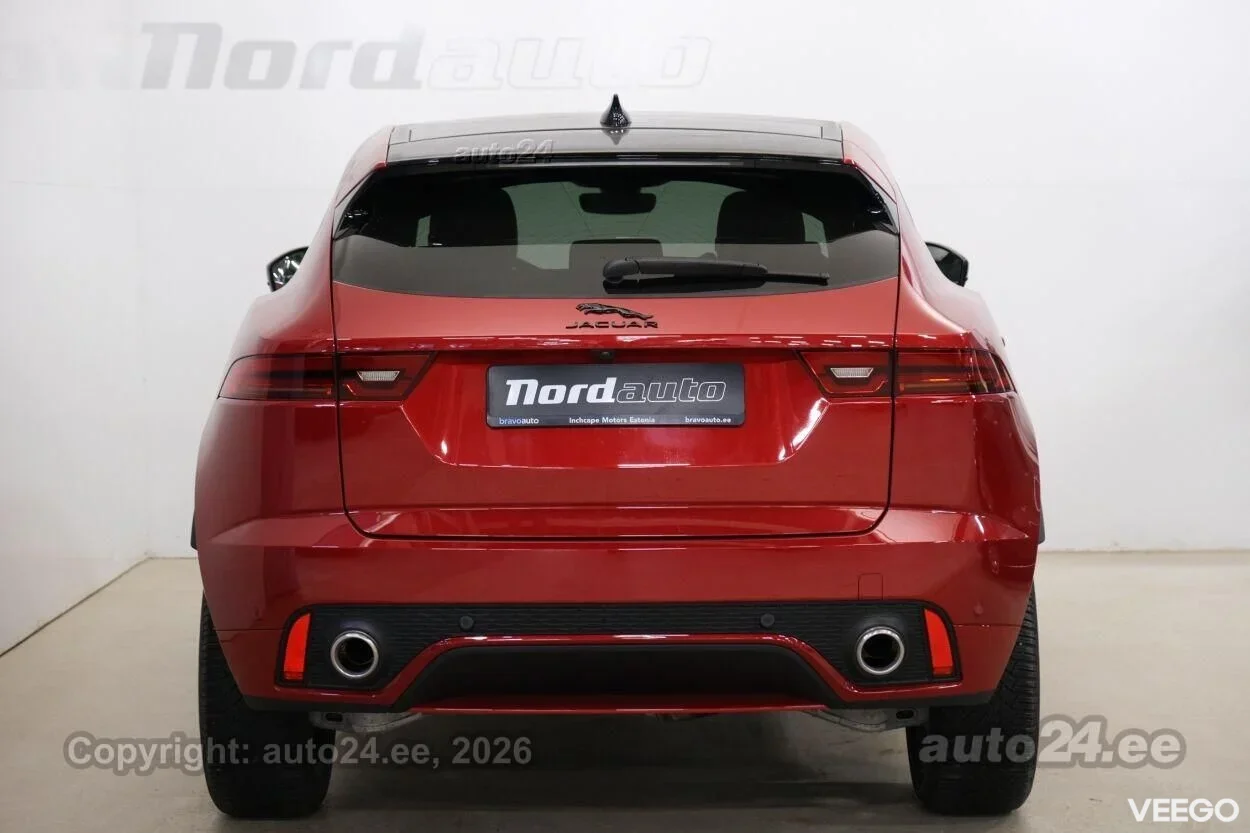 Jaguar E-Pace P250 AWD HSE R-Dynamic 2 183kW