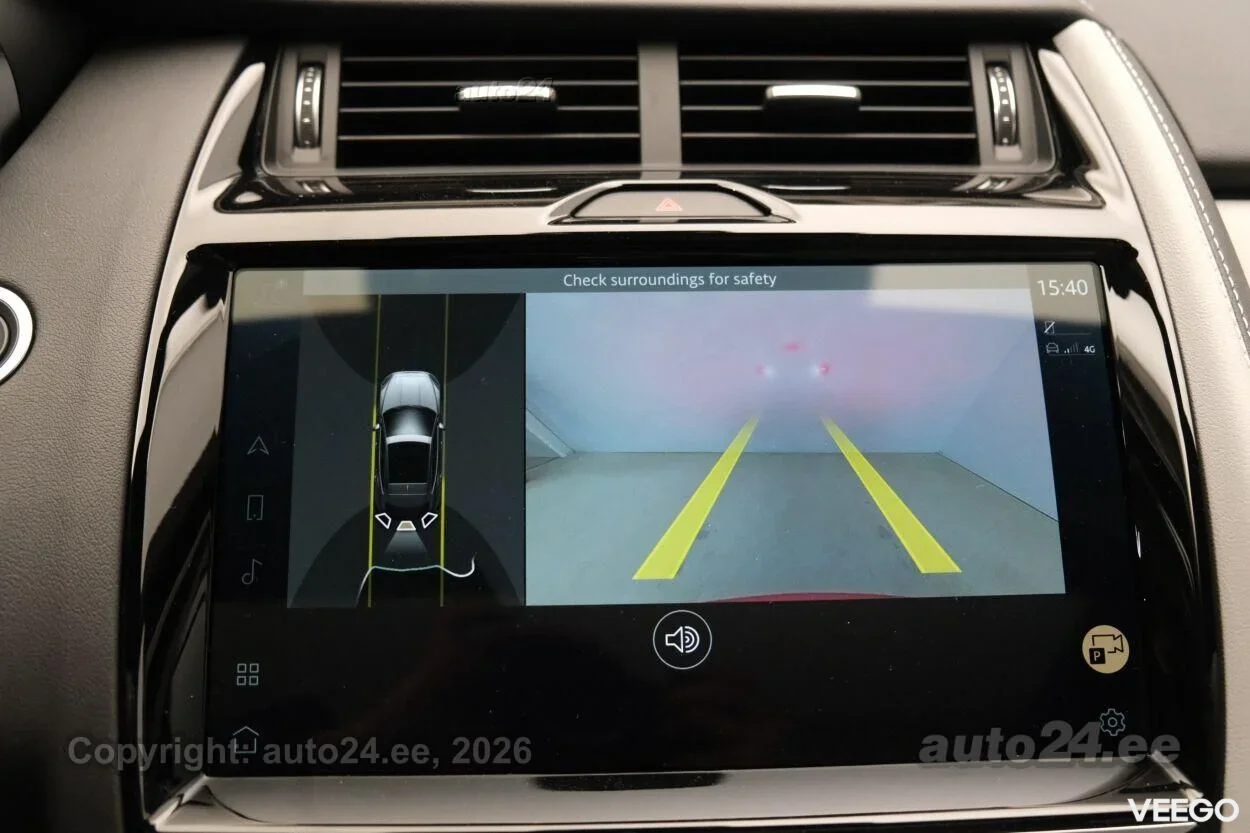 Jaguar E-Pace P250 AWD HSE R-Dynamic 2 183kW