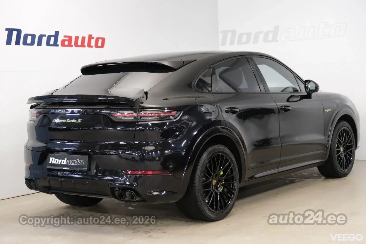 Porsche Cayenne Turbo S - 4 500kW