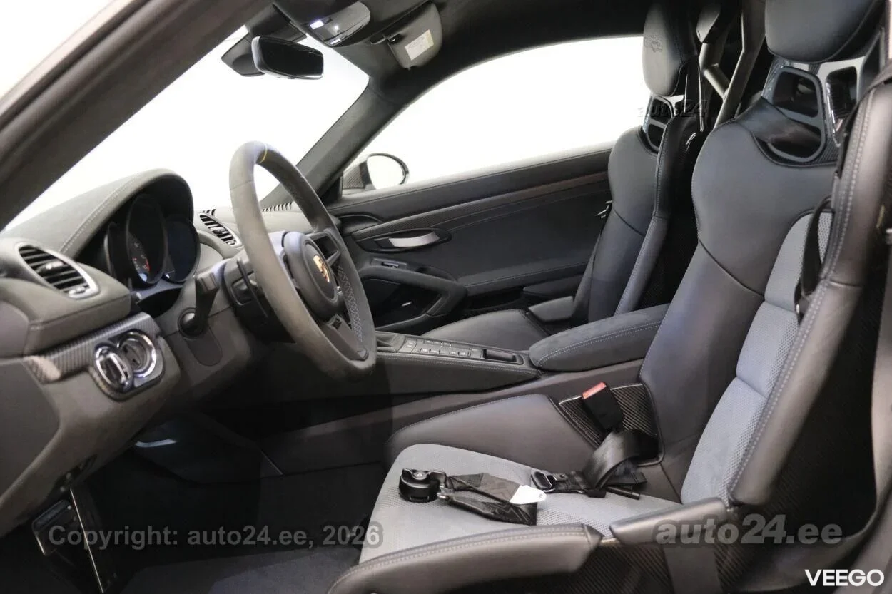 Porsche 718 GT4 RS Weissach 4 368kW