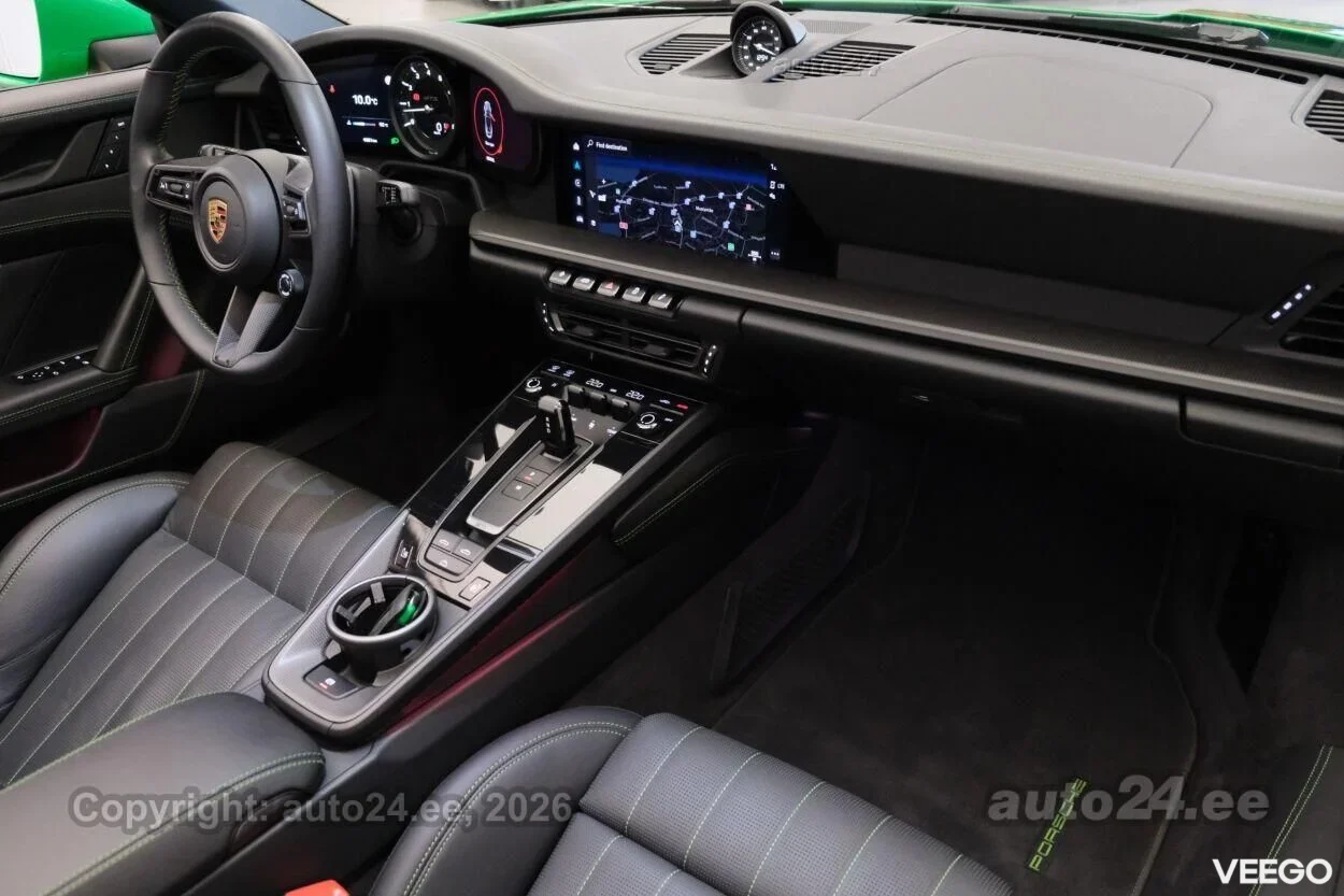 Porsche 911 Carrera 4 GTS Cabrio 3 353kW