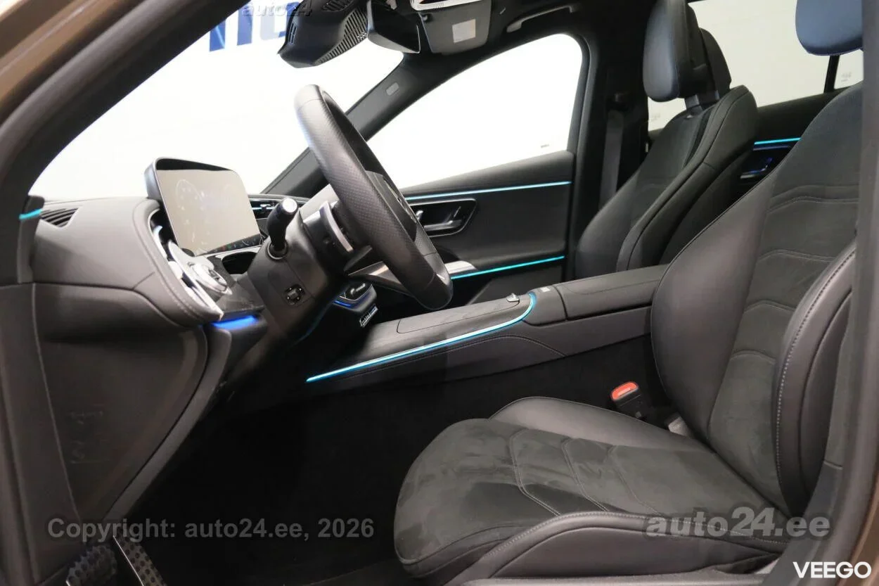 Mercedes-Benz E 300 4MATIC 4 matic AMG Plug In 2 150kW