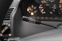 Mercedes-Benz SL600 V12 6 290kW thumbnail