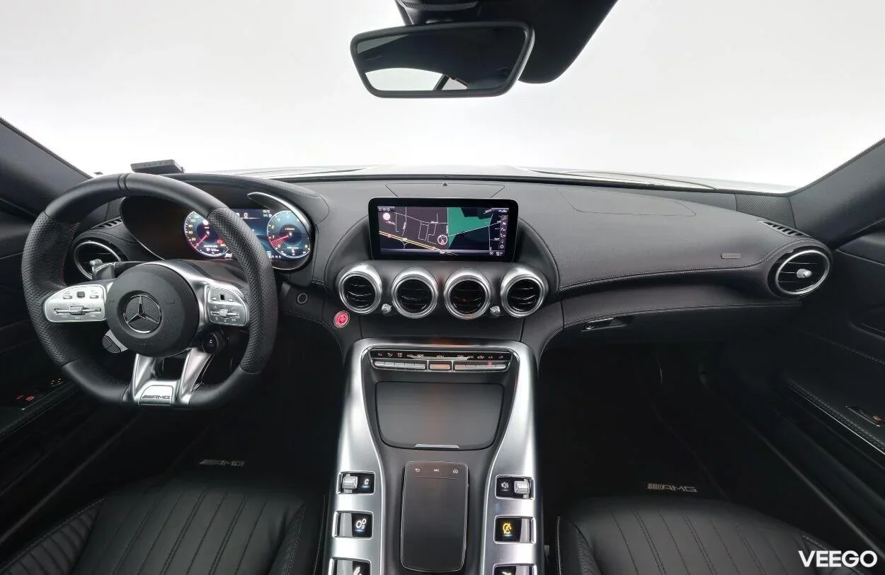 Mercedes-Benz GT: GT Coupe 4 390kW