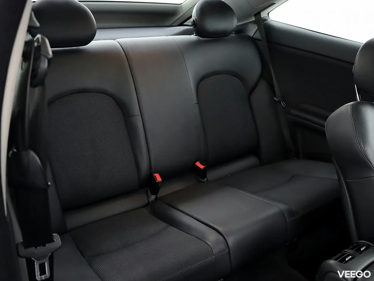 Mercedes-Benz CLC160 1.6 95kW