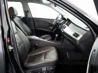 BMW 525 2.5 130kW thumbnail