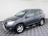 Toyota RAV4 2.0 112kW thumbnail
