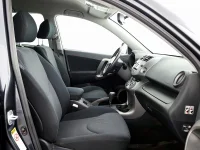 Toyota RAV4 2.0 112kW thumbnail