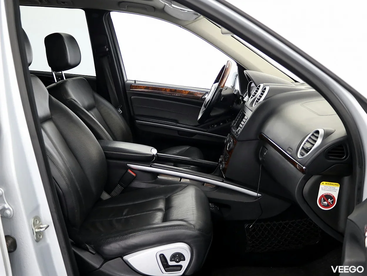 Mercedes-Benz GL420 4.0 226kW