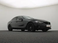 BMW 320 2 120kW thumbnail