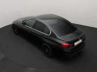 BMW 320 2 120kW thumbnail