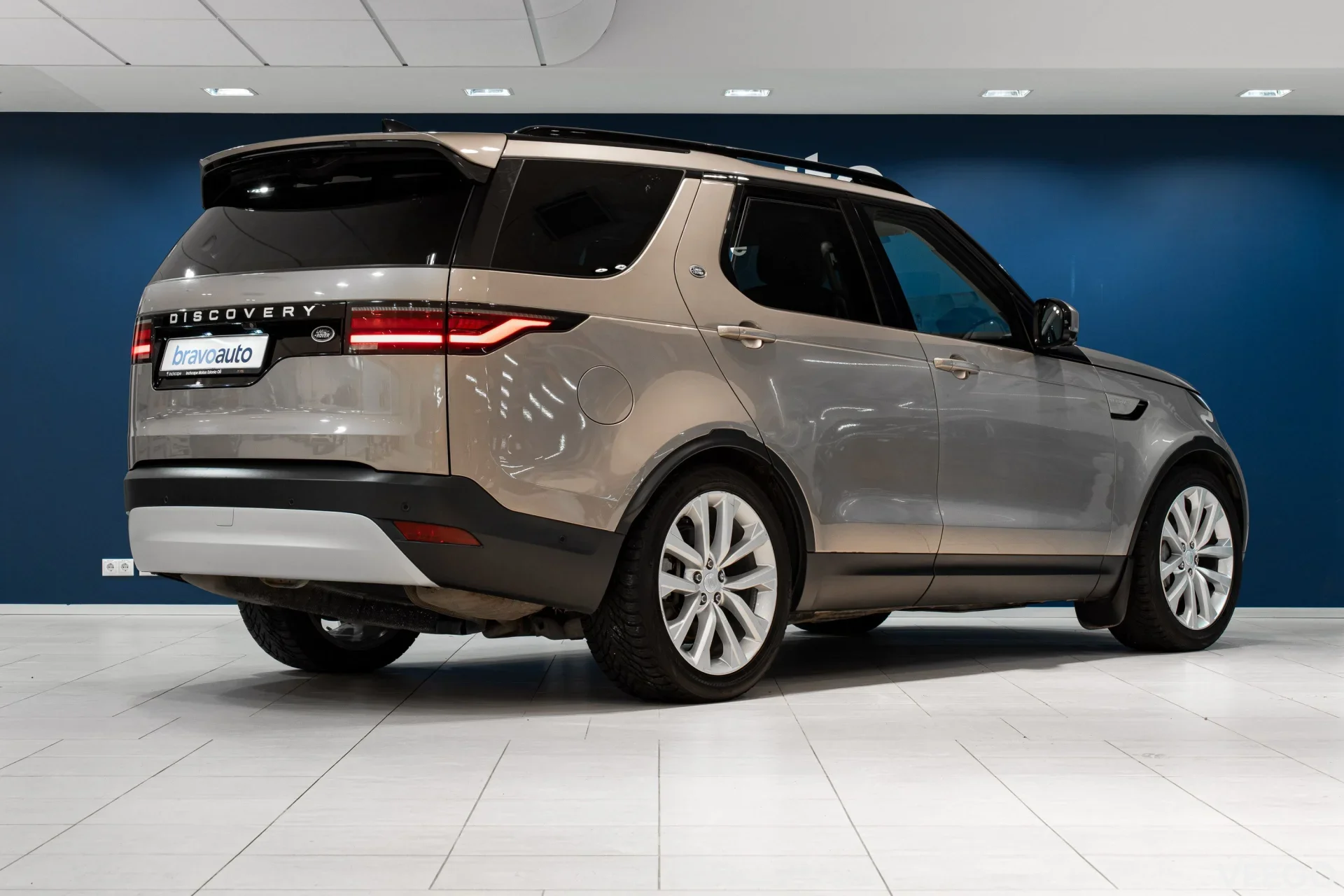 Land Rover Discovery D250 MHEV SE 3 183kW