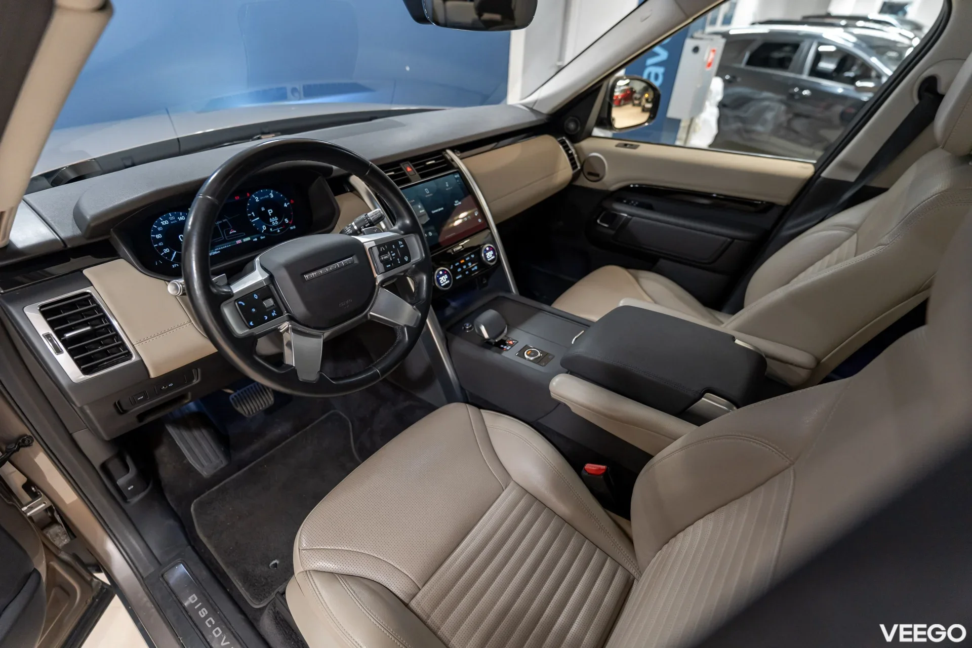 Land Rover Discovery D250 MHEV SE 3 183kW