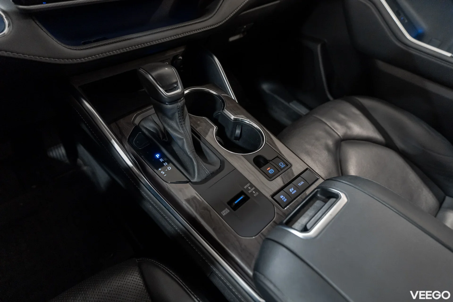 Toyota Highlander Premium 140kW