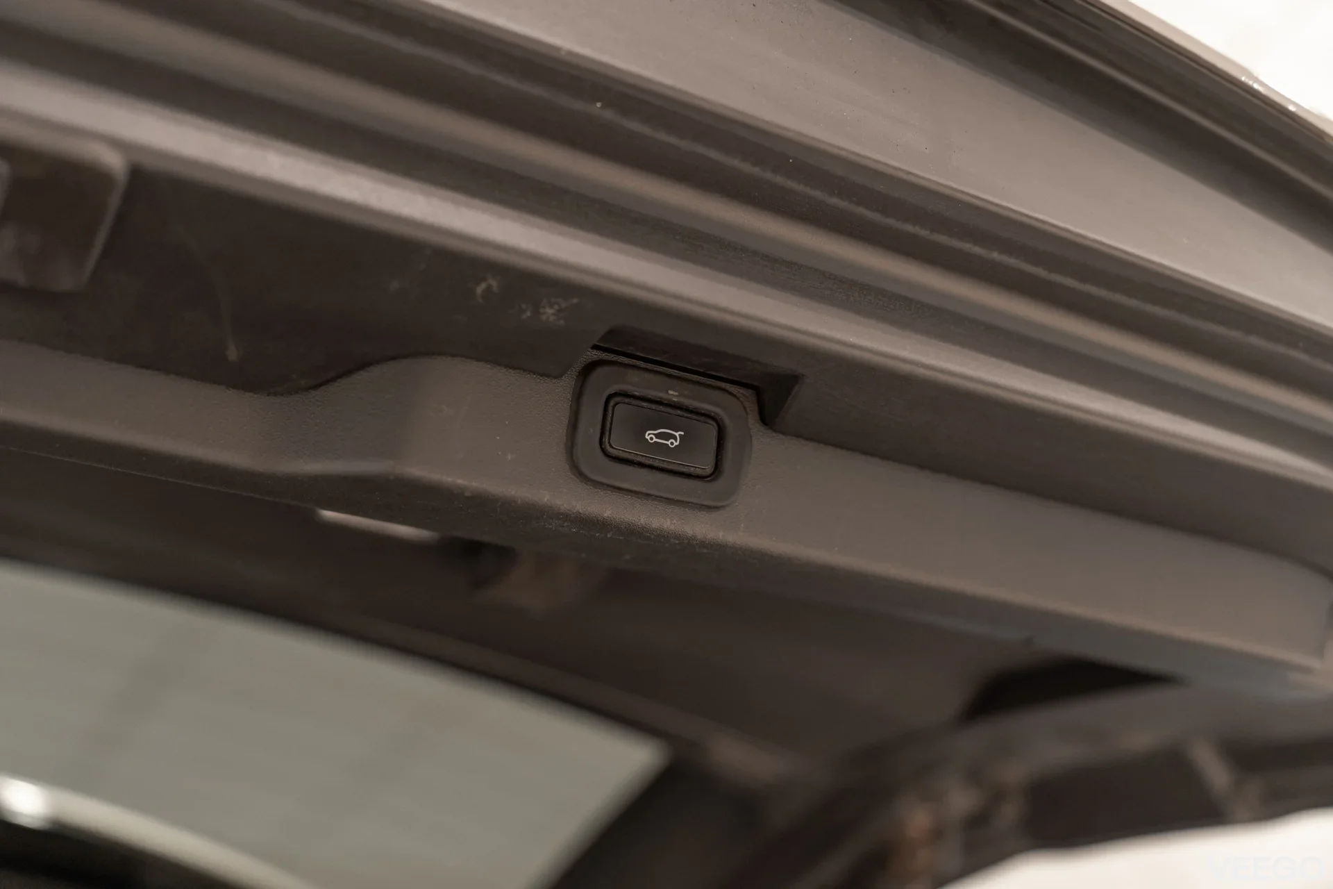 Land Rover Discovery D250 MHEV SE 3 183kW