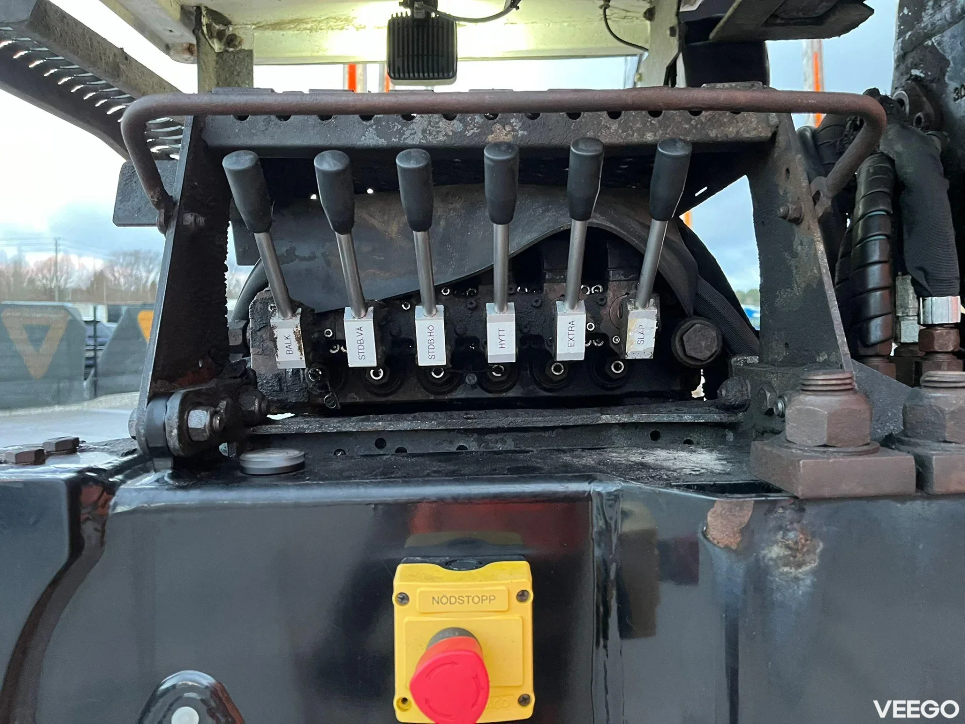 Loglift F96S79 2093 PTO HOURS