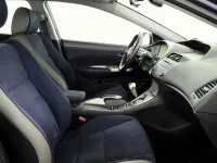 Honda Civic 1.8 104kW thumbnail