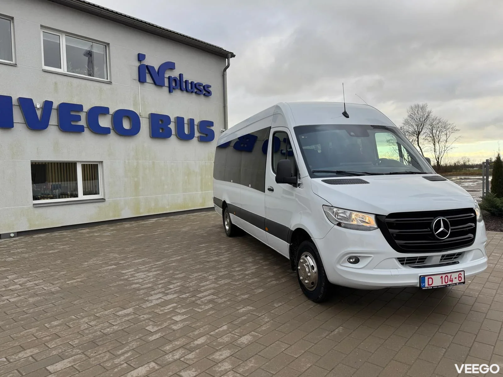Mercedes-Benz Sprinter  3 140kW