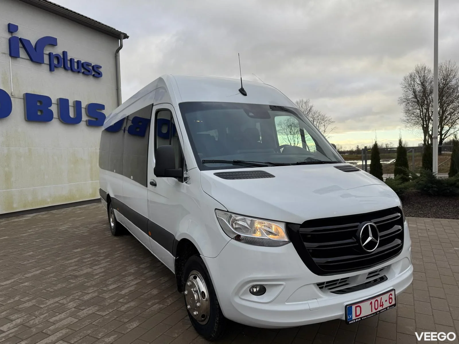 Mercedes-Benz Sprinter  3 140kW
