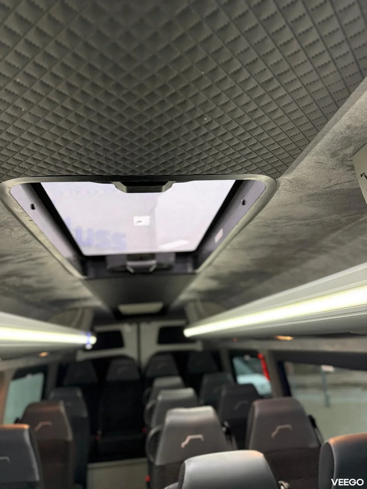 Mercedes-Benz Sprinter  3 140kW