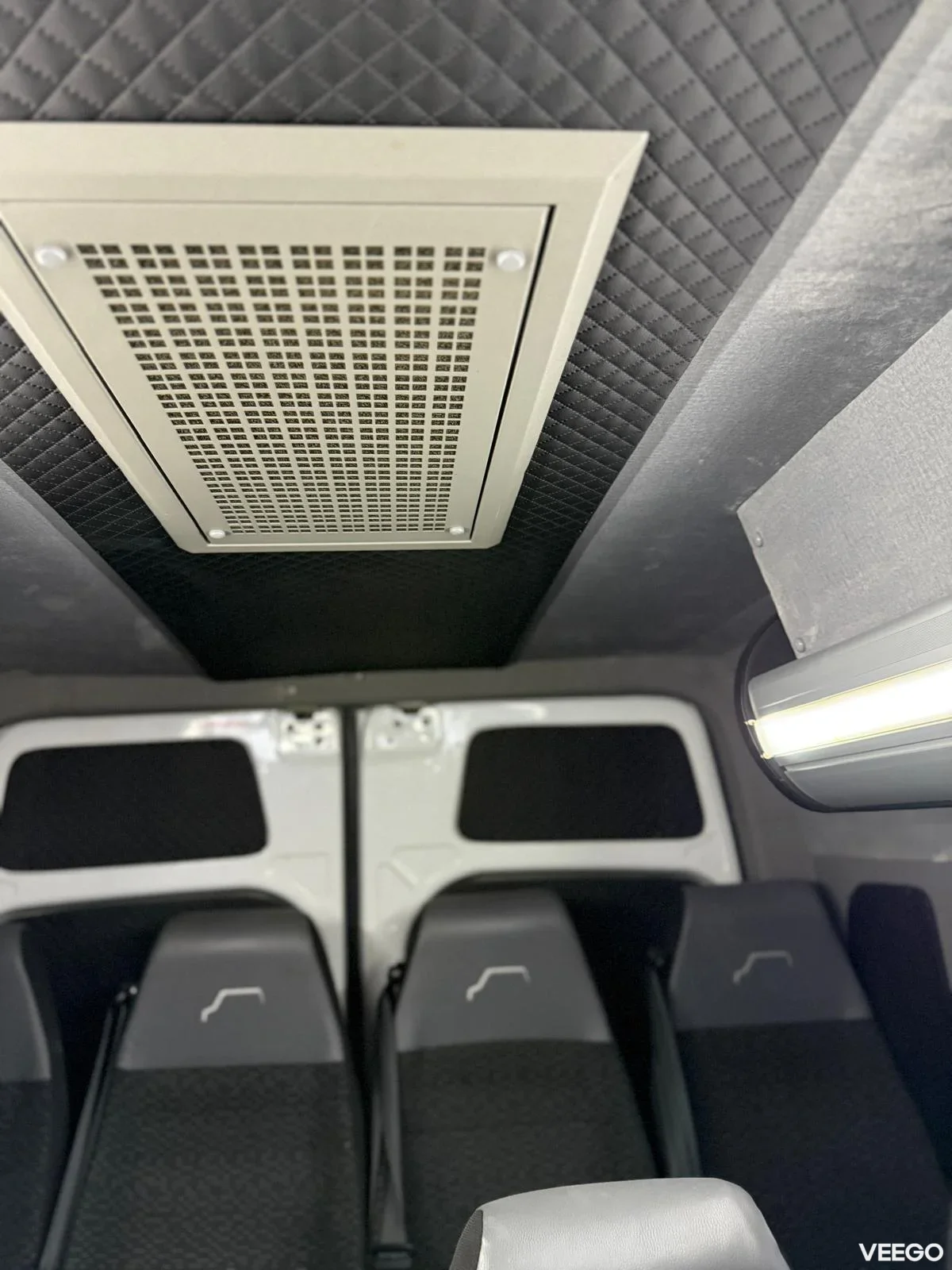 Mercedes-Benz Sprinter  3 140kW