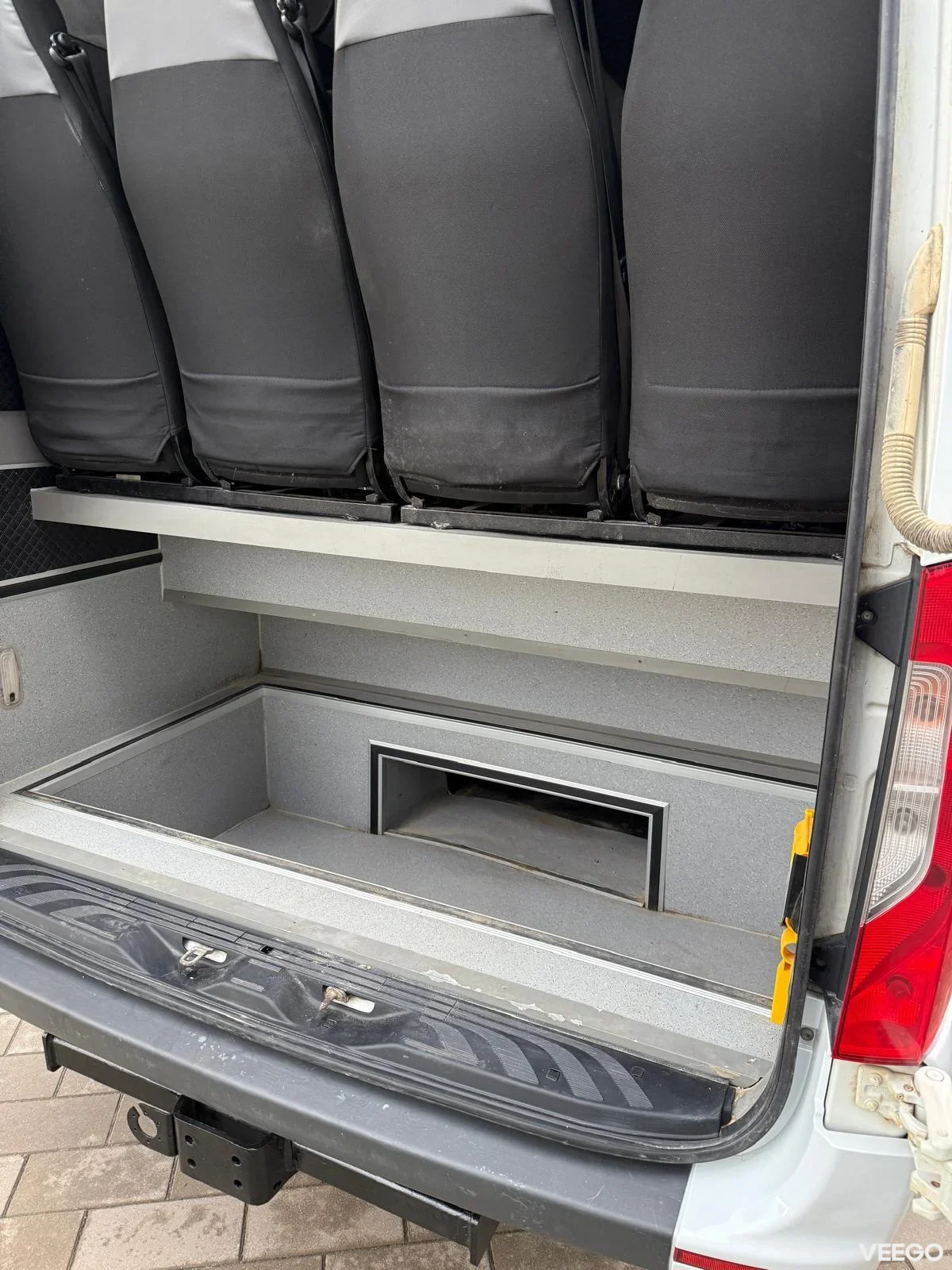 Mercedes-Benz Sprinter  3 140kW