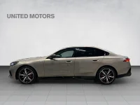 BMW i5 xDrive40, M-Sportpakett PRO Individual 290kW 290kW thumbnail