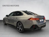 BMW i5 xDrive40, M-Sportpakett PRO Individual 290kW 290kW thumbnail