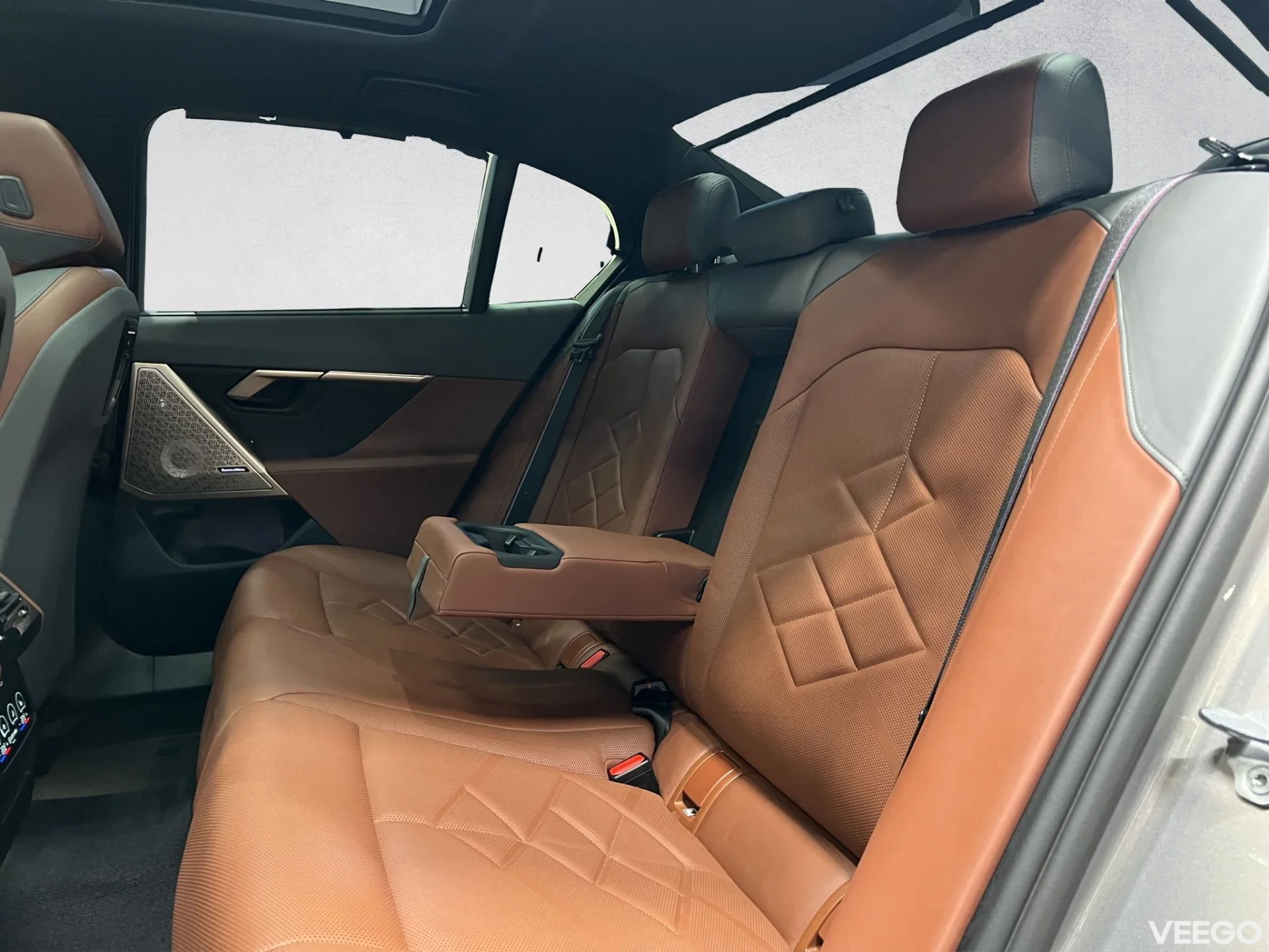 BMW i5 xDrive40, M-Sportpakett PRO Individual 290kW 290kW