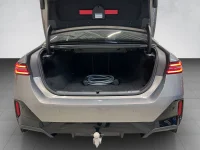 BMW i5 xDrive40, M-Sportpakett PRO Individual 290kW 290kW thumbnail