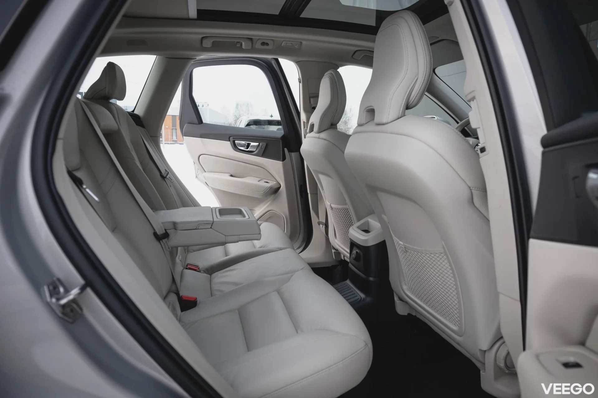 Volvo XC60 Inscription AWD Recharge PHEV 2 288kW