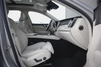 Volvo XC60 Inscription AWD Recharge PHEV 2 288kW thumbnail