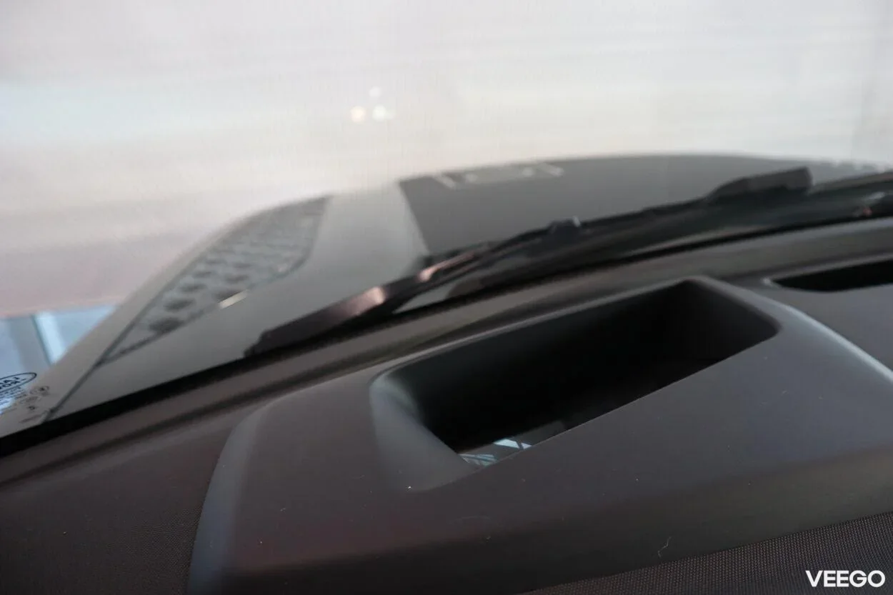 Land Rover Defender 221kW