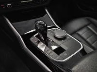 BMW 320 140kW thumbnail