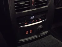 BMW 320 140kW thumbnail