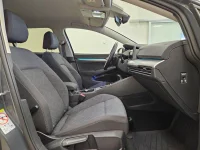 Volkswagen Golf 81kW thumbnail