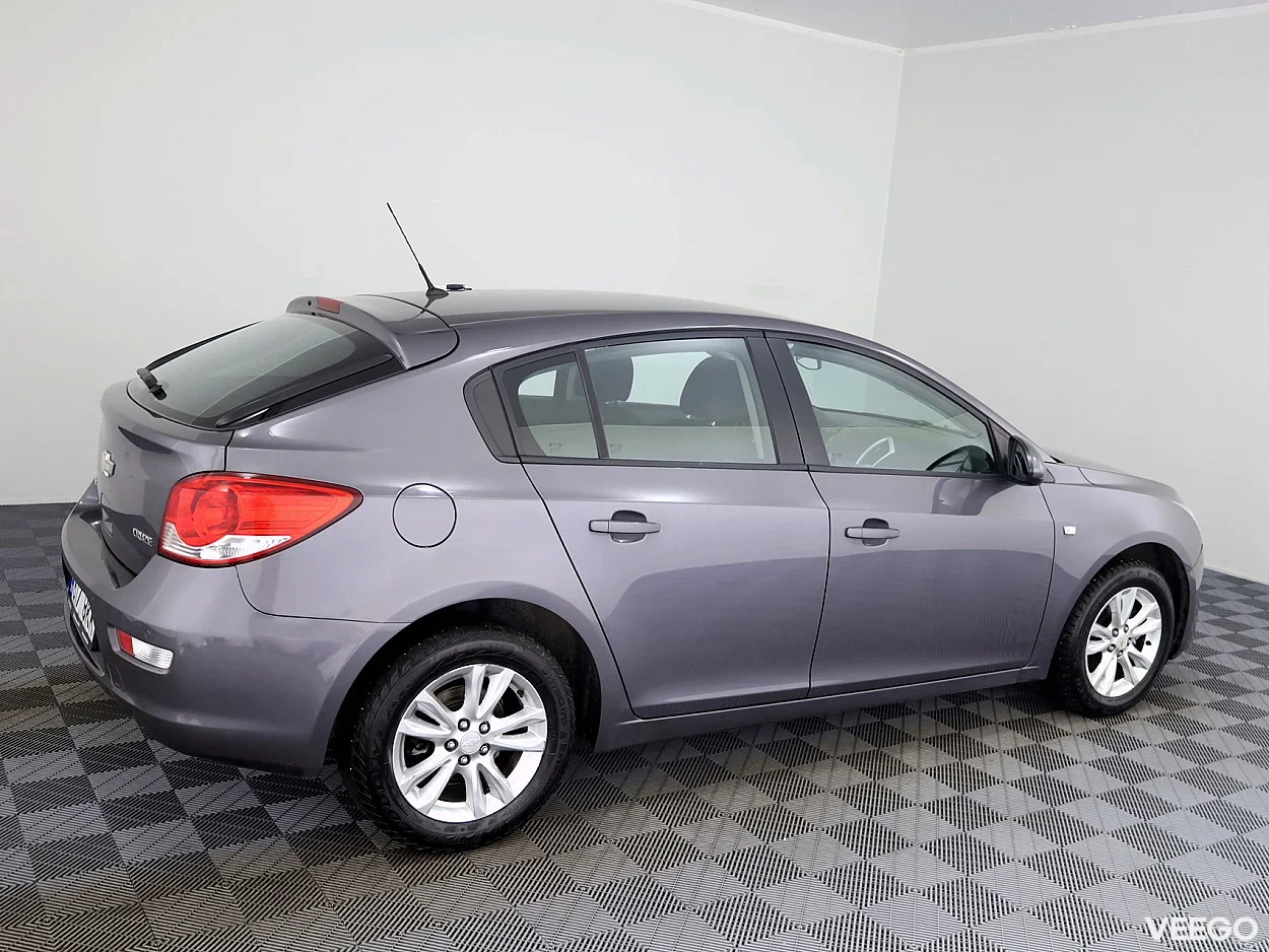 Chevrolet Cruze 1.6 91kW