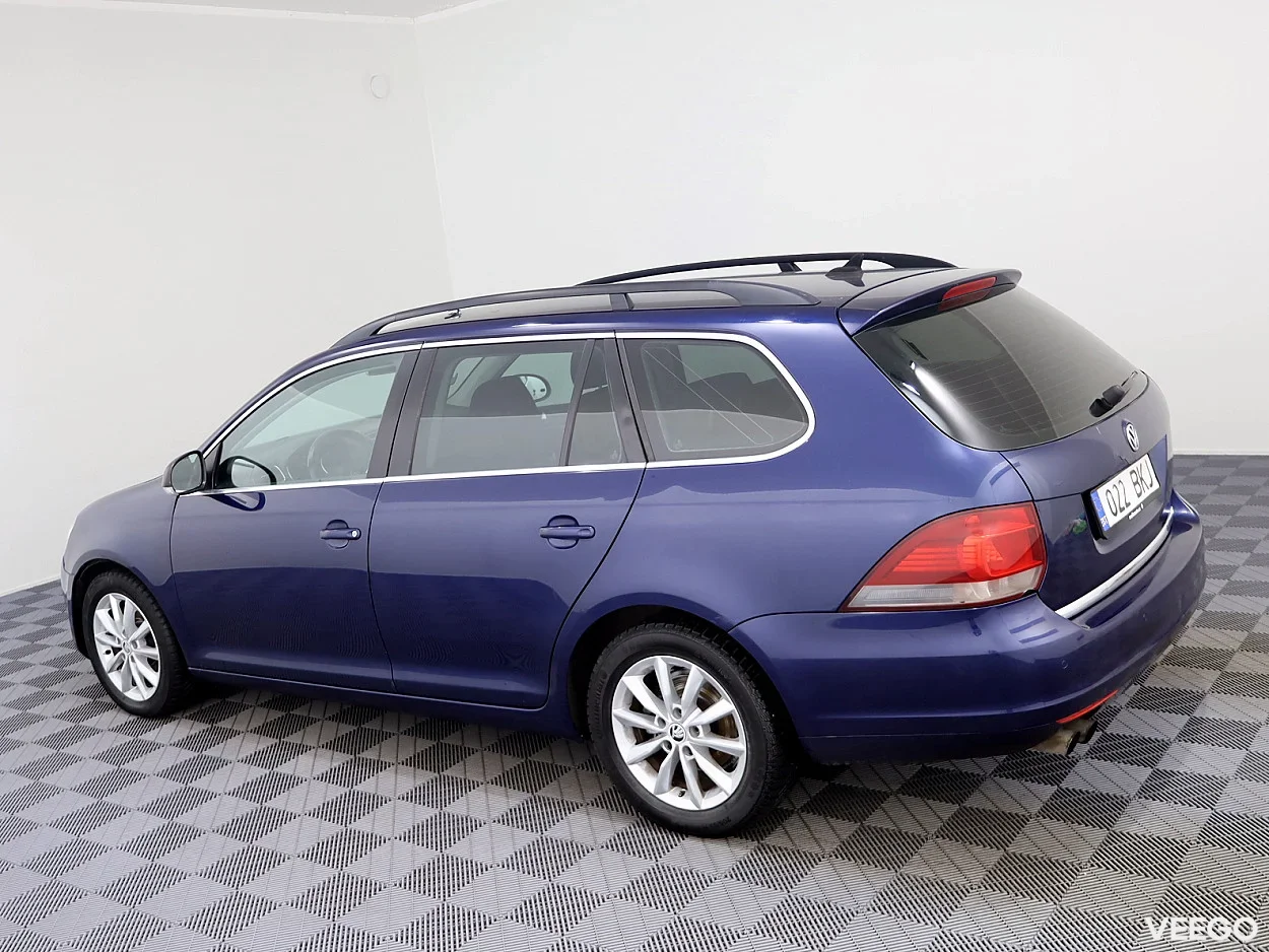 Volkswagen Golf 2.0 104kW