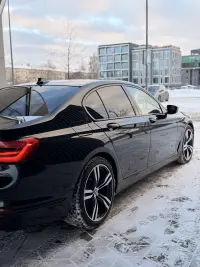 BMW 730 3.0 195kW thumbnail